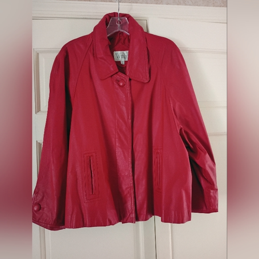 Winlit Womens Swing  red leather jacket .New No Tag